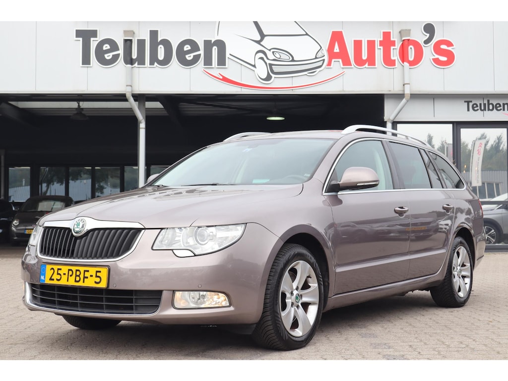 Skoda Superb Combi 1.8 TSI Ambition Business Line | Climate control | Cruise control | Xenon | Ruime stationcar!