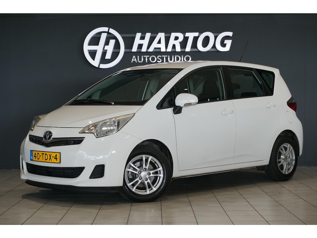 Toyota Verso-S 1.3 VVT-i Comfort *DEALER ONDERHOUDEN* + AIRCO