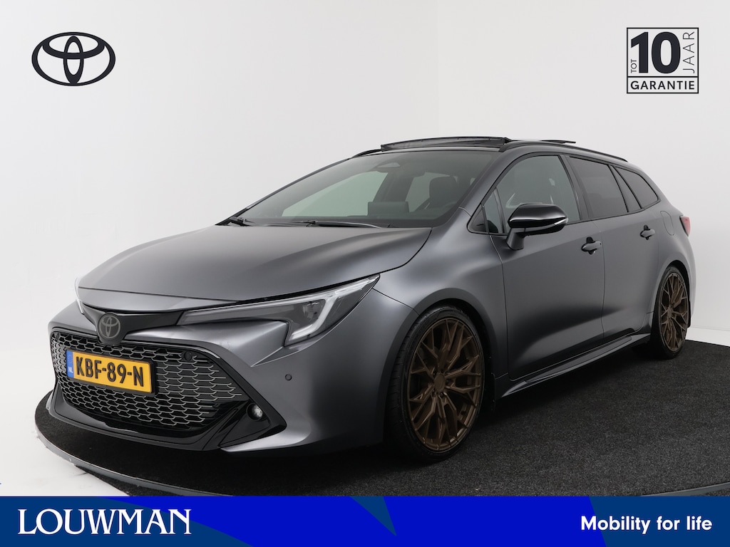 Toyota Corolla Touring Sports Hybrid 180 GR Sport Kage Limited Edition | Kage Editon | Custom velgen | Verlaagd | Black |