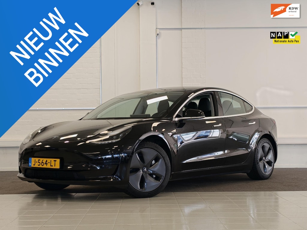 Tesla Model 3 Standard RWD Plus 60 kWh SOH 84% Mooi!