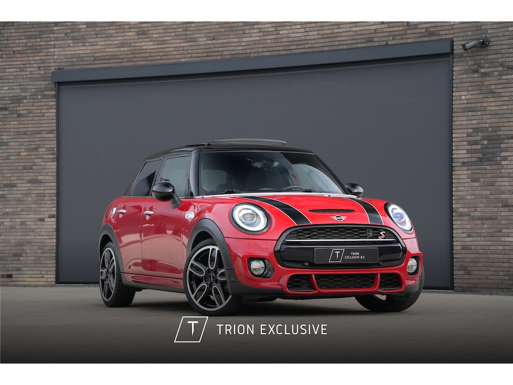 MINI John Cooper Works S 2.0 5-Deurs Knightsbridge | H&K | JCW Uitlaat | Stoelverwarming | Pano | Keyless | Camera