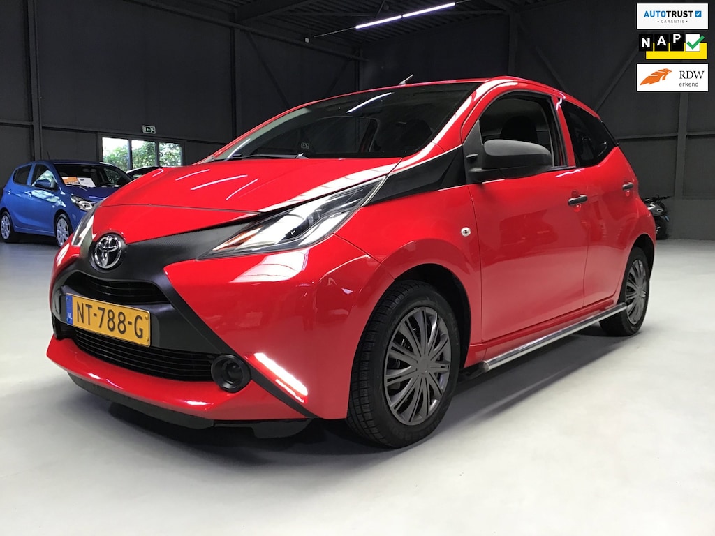 Toyota Aygo 1.0 VVT-i x-fun I New Apk + Kln Brt I Airco I Bt I Sidebars I Elec ramen I Isofix I 5 Drs I Led I Btw voertuig I Net.