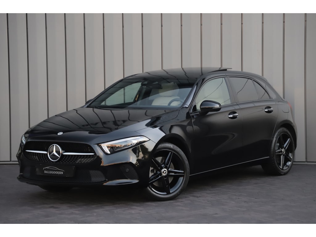 Mercedes-Benz A-klasse 250e Business Solution | 218PK | Memory | Keyless-go | Pano | Leder | Sfeerverlichting+ | Widescreen | Camera | Standkachel | 2021.