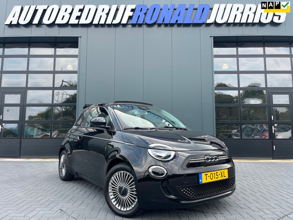 Fiat 500C Urban 42 kWh NL.Auto/SOH 94.9%/Carplay/Cabriolet/Groot scherm/1Ste Eigenaar/Dealer onderhouden