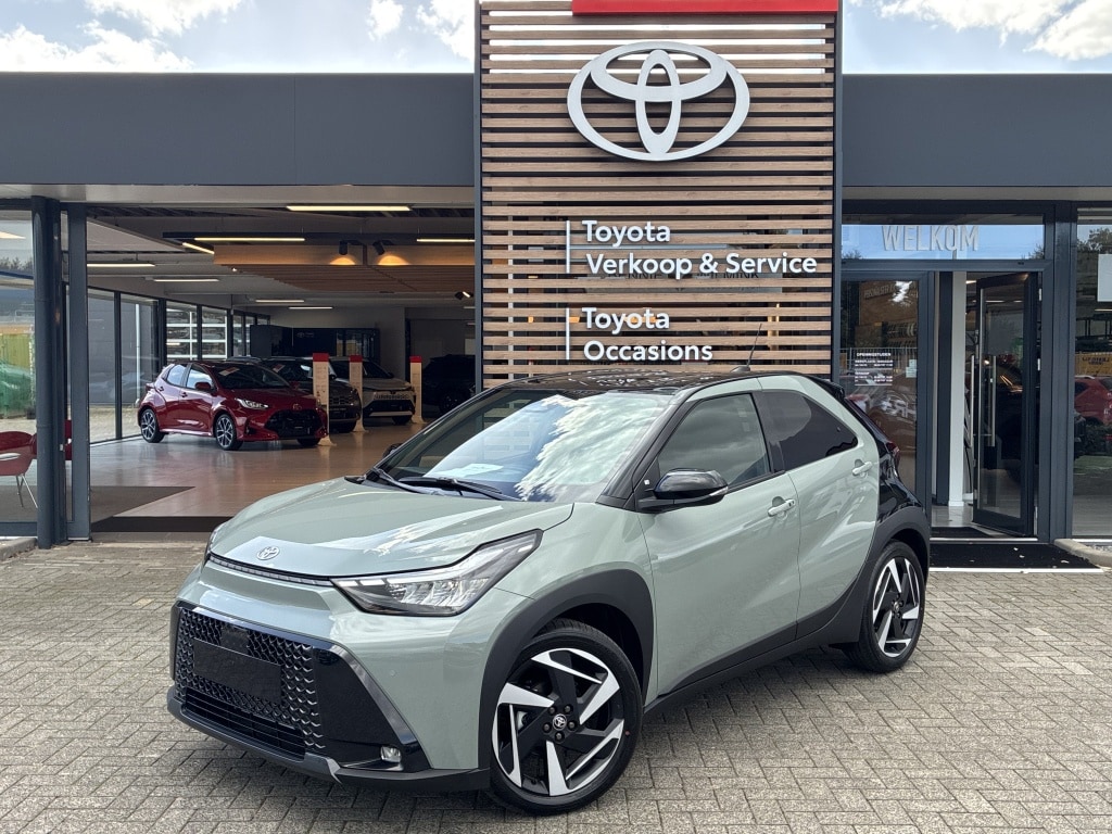 Toyota Aygo X Hybrid 115 envy