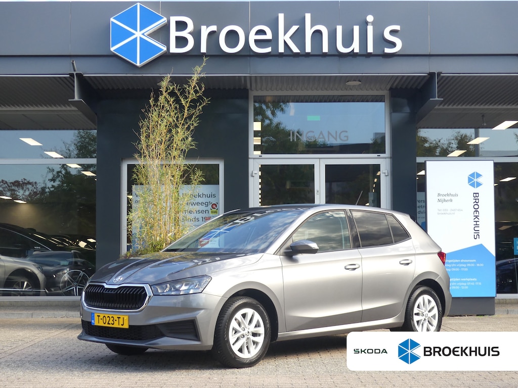 Skoda Fabia 1.0 MPI Ambition | CRUISE | PARKEERSENSOREN | AIRCO | LMV 15" | APPLE CARPLAY / ANDROID AUTO |