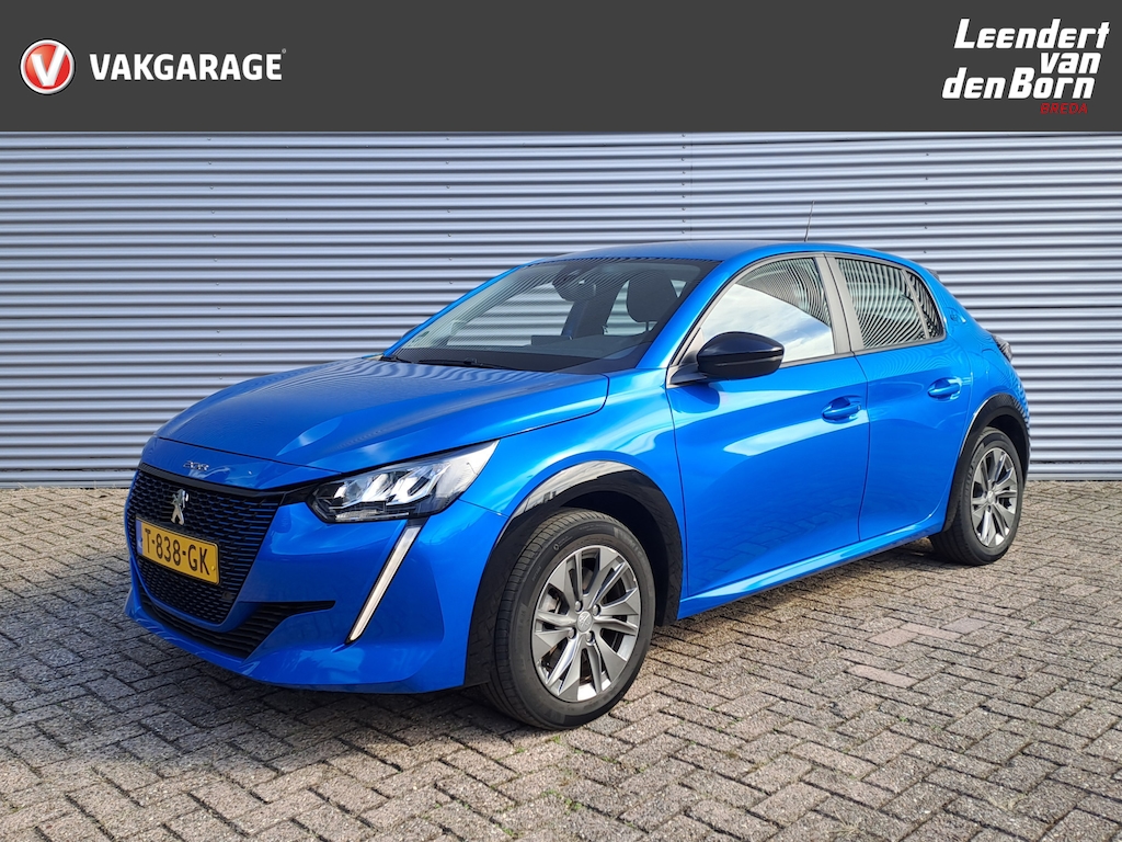 Peugeot e-208 EV Active Pack 50 kWh | Cruise control | Navigatiesysteem | Keyless start | DAB | LM Velgen | 100% Elektrisch
