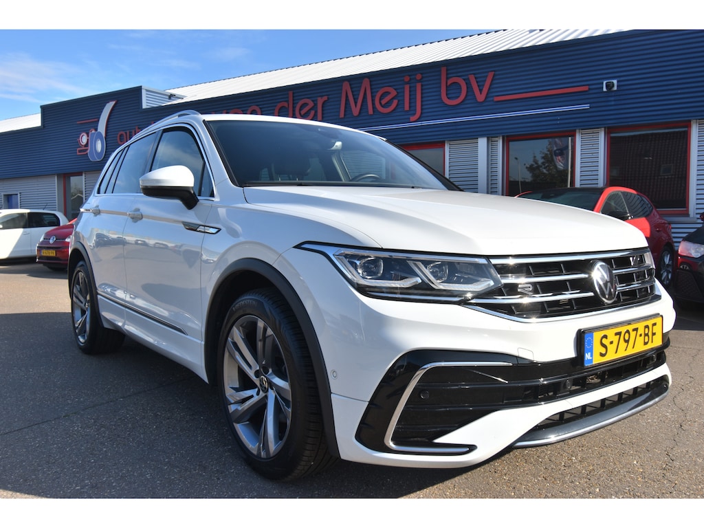 Volkswagen Tiguan 1.5 TSI R-Line Business+ , VIRTUAL COCKPIT , ST+STUUR VERW , A UITRIJ CAM , LED KOPL ,