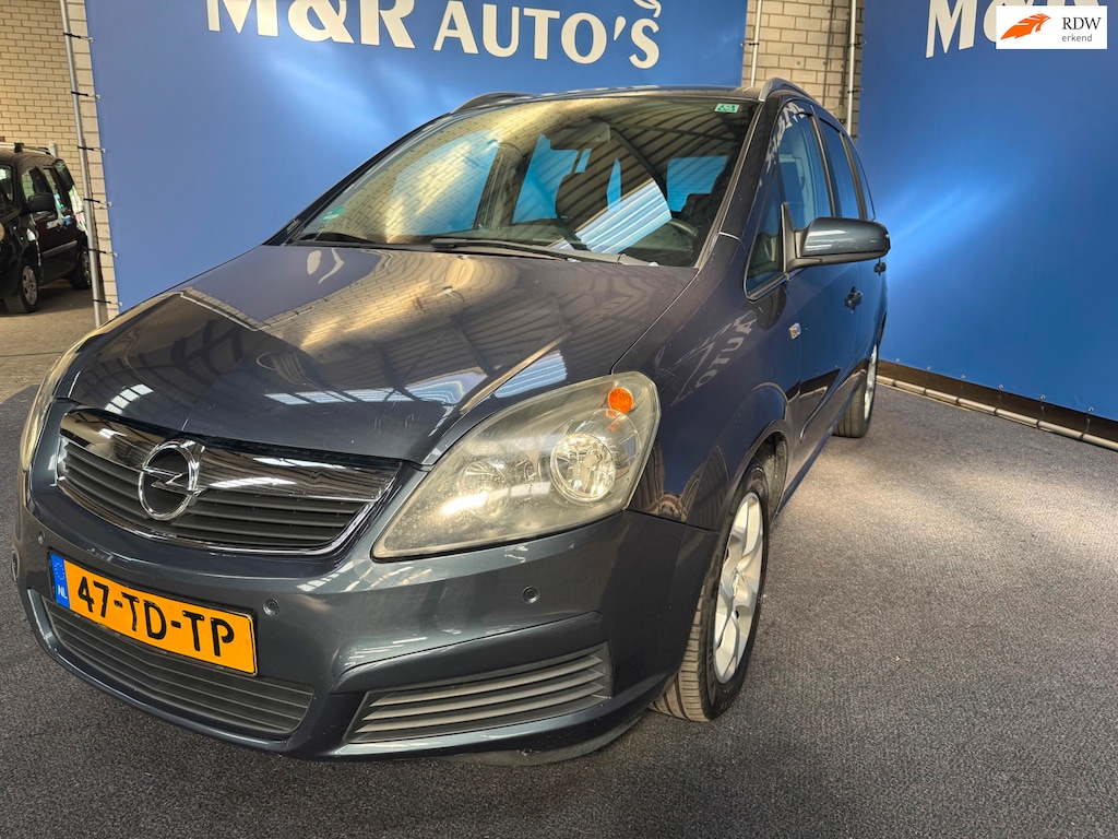 Opel Zafira 2.2 Cosmo 7 Persoons Automaat met Nieuwe APK