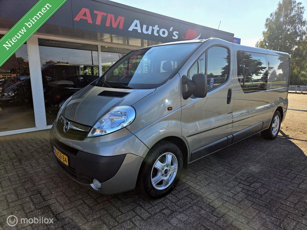 Opel Vivaro bestel 2.5 CDTI L2H1 DC Airco PDC LMV BTW vrij!