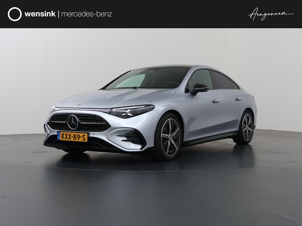 Mercedes-Benz CLA 180 Business Solution AMG | Night | Panoramadak | Trekhaak | Parkeercamera | Dodehoekassistent |
