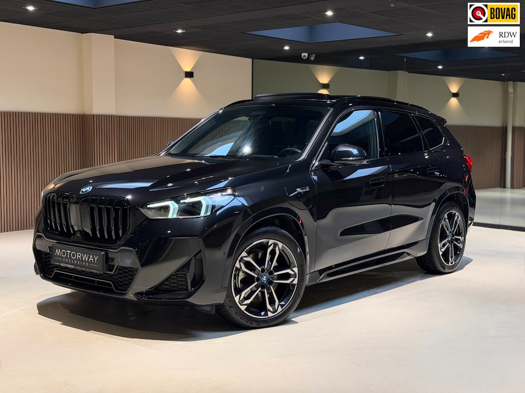 BMW X1 XDrive30e|HUD|H&K|Massage|360|Pano|Keyless|Stuur+Stoel verwarming|