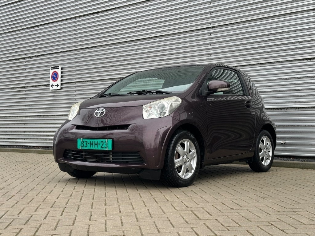 Toyota iQ 1.0 VVTI COMFORT AIRCO/LM VELGEN !! APK 28-10-2027 !!