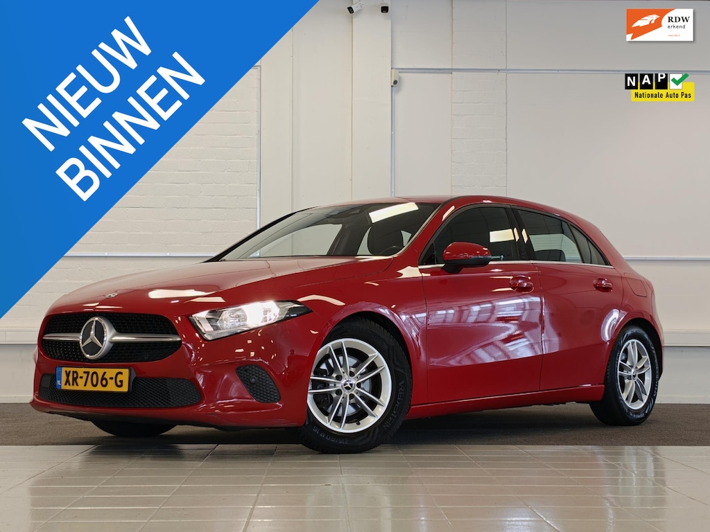 Mercedes-Benz A-klasse 160 Advantage Allseason Carplay Trekhaak Leder Camera Mooi!