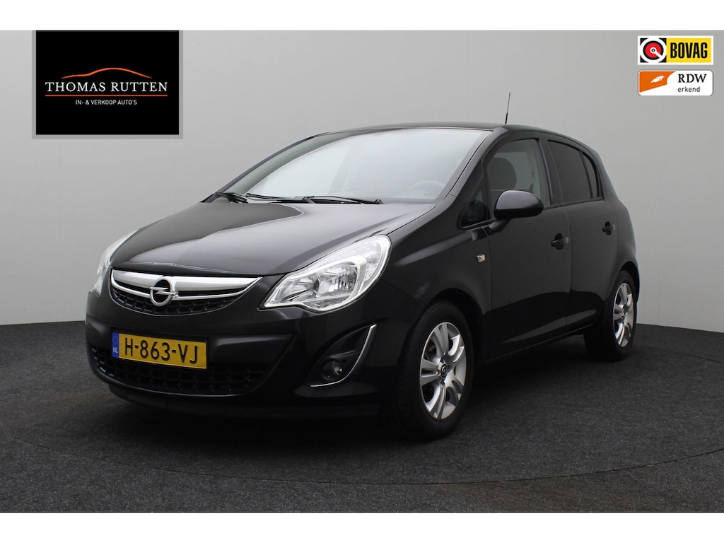 Opel Corsa 1.2-16V Design Edition 2013 | Goed Onderhouden | Airco | Navigatie | Lichtmetalen Velgen | Cruise Control | Stuurwiel Bediening | Boekjes