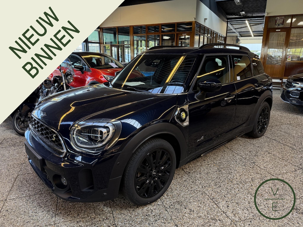 MINI Countryman 1.5 Cooper S E ALL4 Essential | HUD | Pano | Memory | Leder | Btw |
