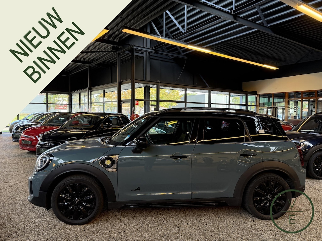 MINI Countryman 1.5 Cooper S E ALL4 Essential | Leder | Camera | Black Optic | BTW |