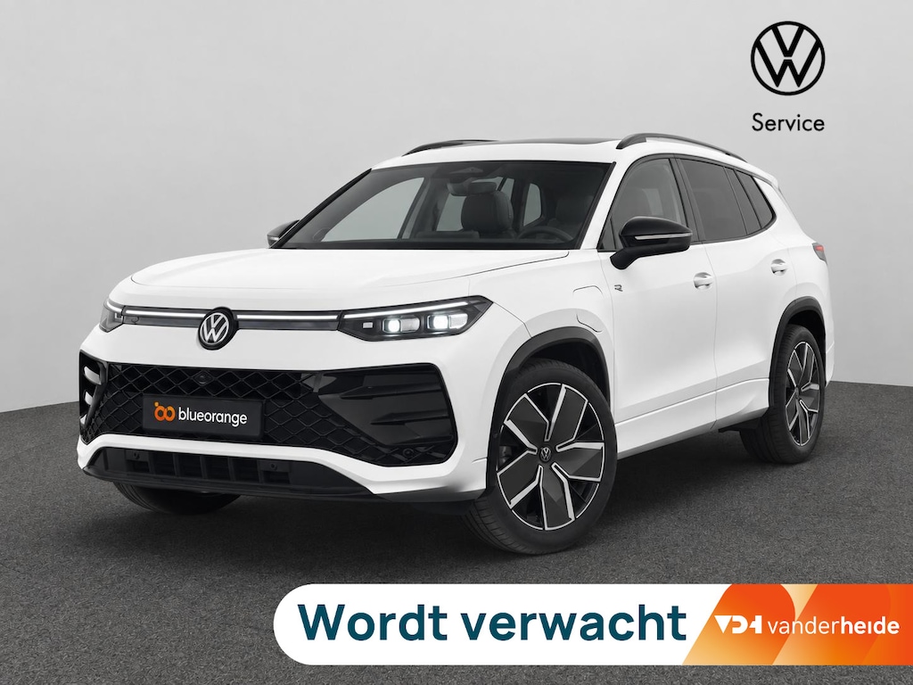 Volkswagen Tayron 1.5 eHybrid R-Line 272PK DSG Leder, Black Style, 360 gr. camera, Panoramadak, Memorystoelen, 20" lichtmetalen velgen, Elektr. Achterklep, Side Assist