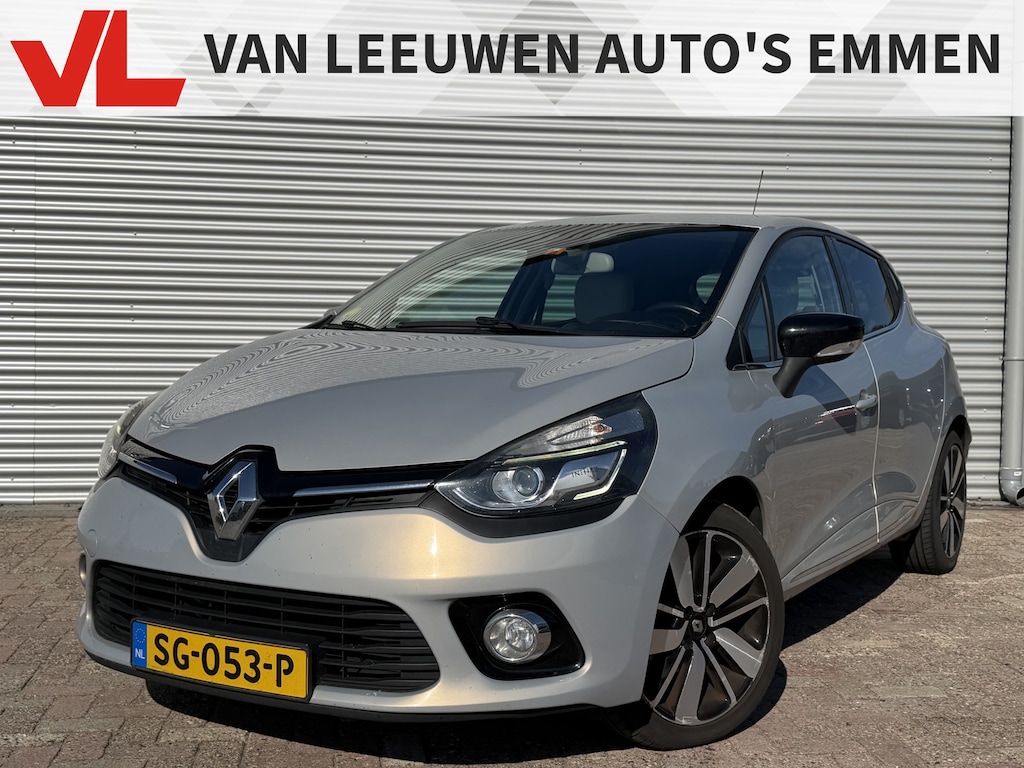 Renault Clio 1.5 dCi Initiale Paris | Nieuw Binnen! | Uniek! | Leder | Camera | Stoelverwarming | Vol!