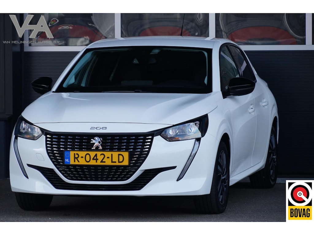 Peugeot 208 1.2 PureTech Allure Pack, NL, LED, CarPlay, cam.