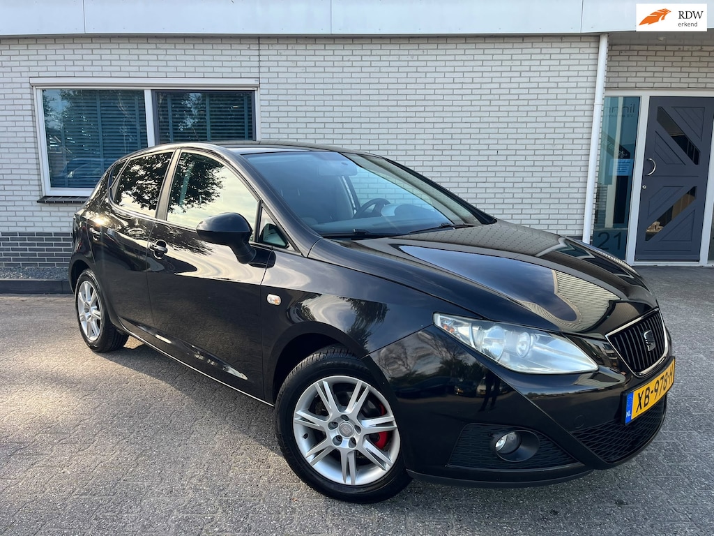 SEAT Ibiza 1.6 Style|Airco|Cruise|Trekhaak|
