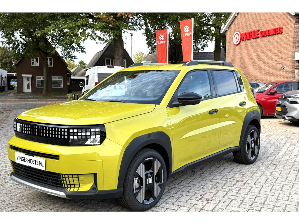 Fiat Grande Panda La Prima 113 PK * 100 % Elektrisch * Nieuw Type * Automaat * * Navigatie * Achteruitrij Camera * L.M. Velgen * Draadloze Telefoonlader * Parkeersensoren * WallBox Kabel * Vingerhoets; Vierde Generatie Eersteklas Service. Al meer dan 100 jaar een begrip in de Brabantse Kempen