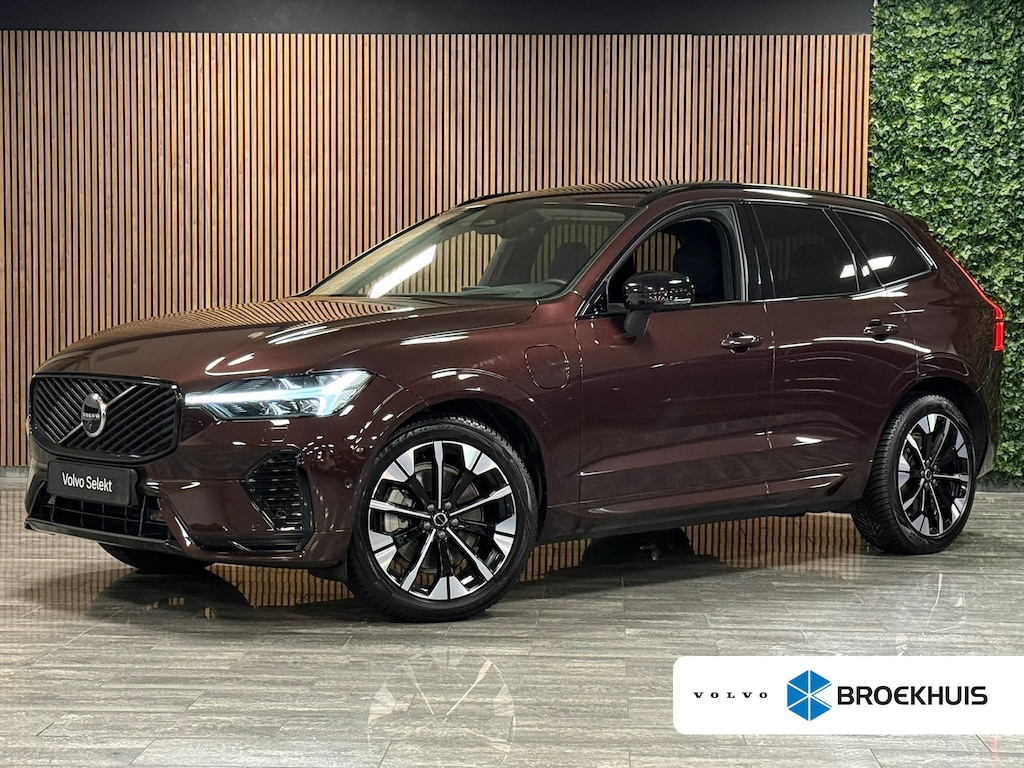 Volvo XC60 T6 AWD Recharge Ultra Dark | Facelift | Luchtvering | Trekhaak | All Season Banden | 360° Camera | Head-Up Display | Harman Kardon | Adaptieve Cruise Control | Stoelverwarming voor+achter | Stuurwielverwarming | Full LED Meesturende koplampen | Pilot Assist | BLIS Dode Hoek Detectie | Elektrische voorstoelen geheugen | Quilted Nordico bekleding | Zitting verlenging voorstoelen | Lederen Dashboard | Schuifdak | 20 Inch | Google Infotainment | Keyless Drive | Privacy Glass | Parkeersensoren voor+achter | Elektrisch bedienbare achterklep | DAB Radio | Apple Carplay/Android Auto | Draadloos telefoon opladen | Volvo On Call met mobiele App functie | Mulberry Red Metallic |