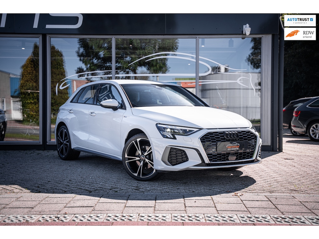 Audi A3 Sportback 40 TFSI e Advanced edition|3X S-Line|Leder|CarPlay|Parkeer Assistent|Digital Cockpit|LED|19"LMV