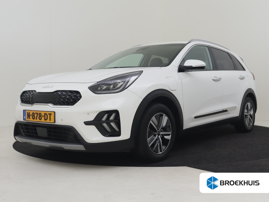 Kia Niro Hybrid 1.6 GDi PHEV DynamicPlusLine | Lederen bekleding | Achteruitrijcamera | Dodehoek detectie | Adaptive cruise | Navigatie | Stoel- en stuurverwarming | 16" LMV