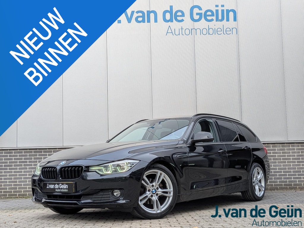 BMW 3-Serie Touring 320i Corporate Lease | Sport | LED | 18" | F1 Flippers