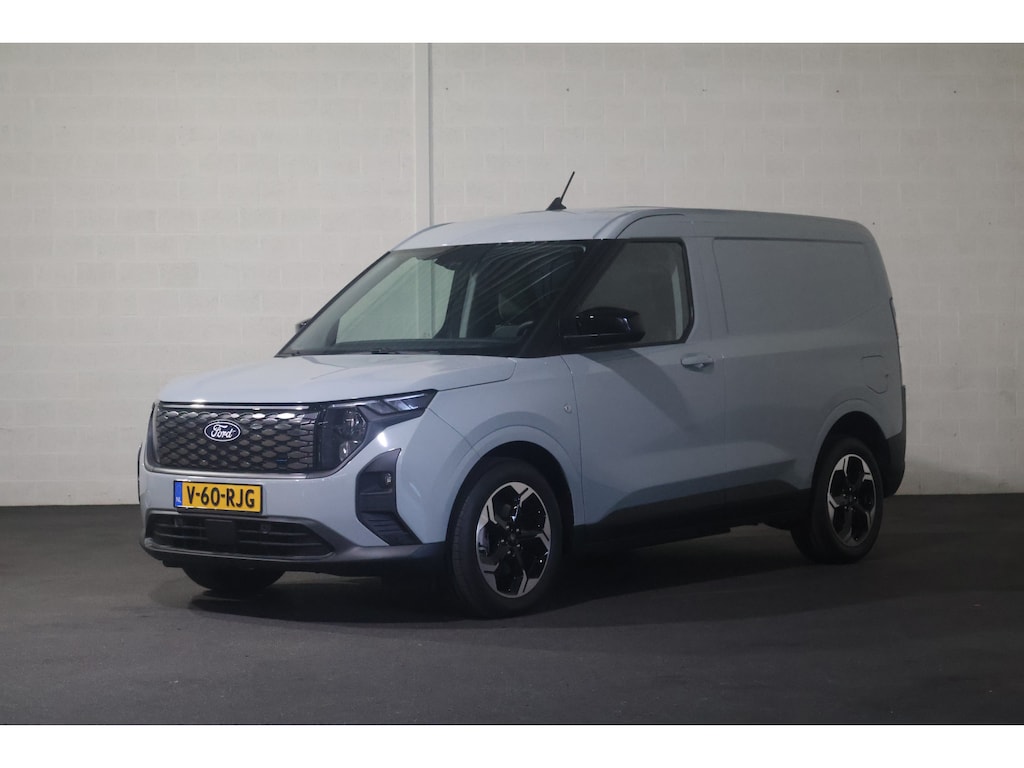 Ford Transit Courier E-Transit Limited 44 kWh Navigatie Airco