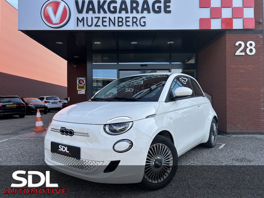 Fiat 500 Icon 42 kWh 118pk // APPLE CARPLAY / ANDROID AUTO // CLIMA // CRUISE-CONTROL // 16'' LMV