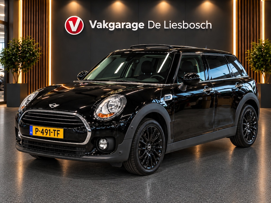 MINI Clubman 1.5 Cooper Chili Serious Business/leer/navi/pano/stoelverw/boeken