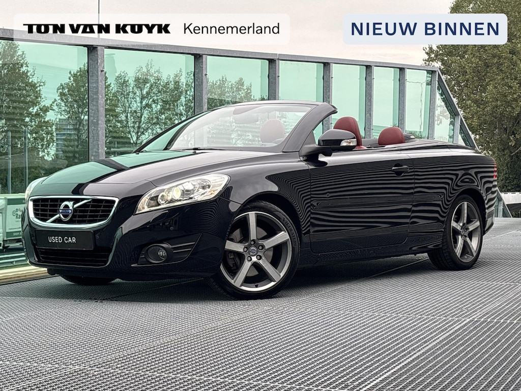 Volvo C70 Convertible 2.4i Intro Edition 170 PK, Automaat, Leder, Stoelverwarming, Trekhaak met afneembare kogel, Park assist, 18 inch Midir wielen
