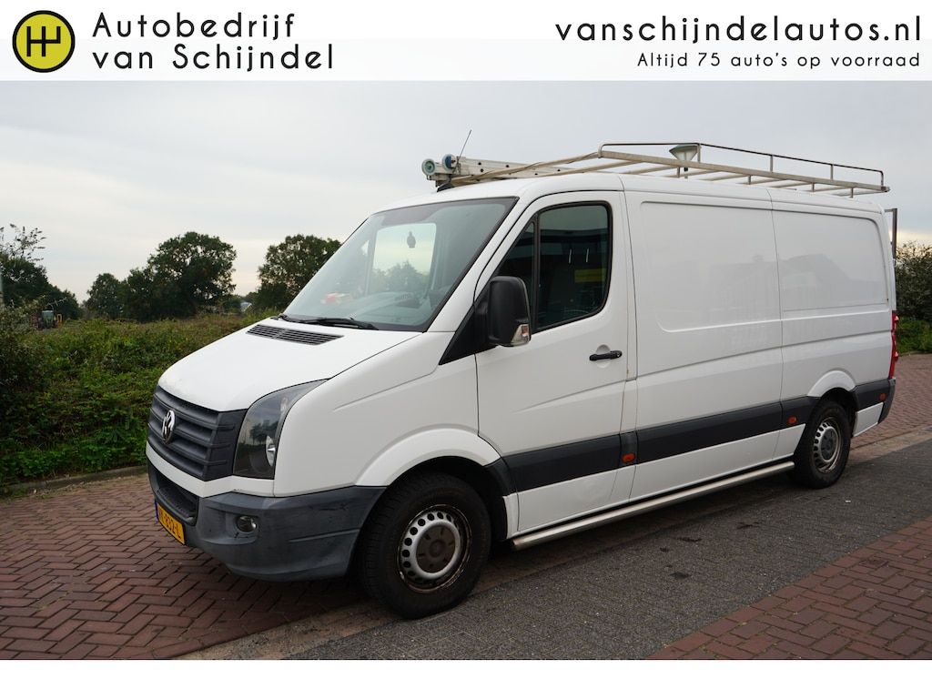 Volkswagen Crafter 35 2.0 TDI L2H1 ORIGINEEL NEDERLANDS NIEUWE APK + 4X PERF ALL SEASON BANDEN TREKHAAK CAMERA LUCHTGEVEERDE STOEL ECC AIRCO BLUETOOTH ELECTR.RAMEN-SPIEGELS ENZ...