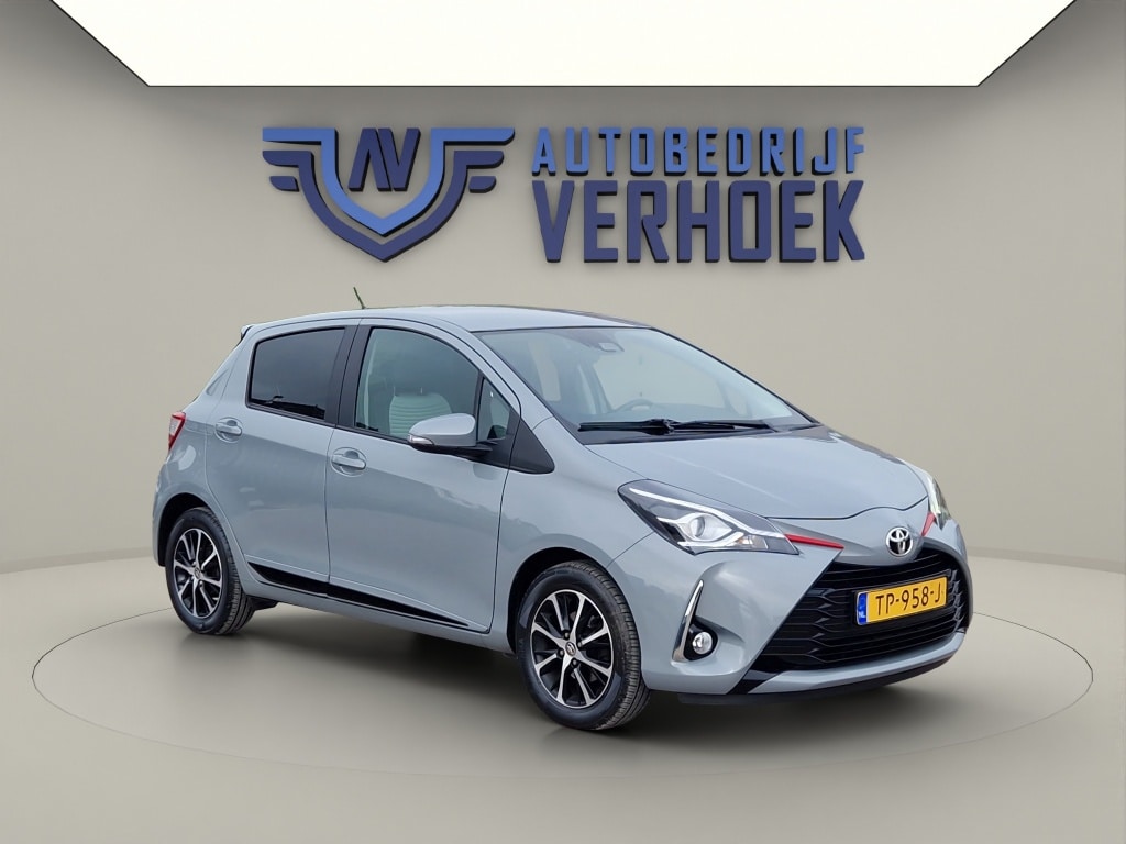 Toyota Yaris 1.0 VVT-i Design Sport NL Auto - 1e Eigenaar