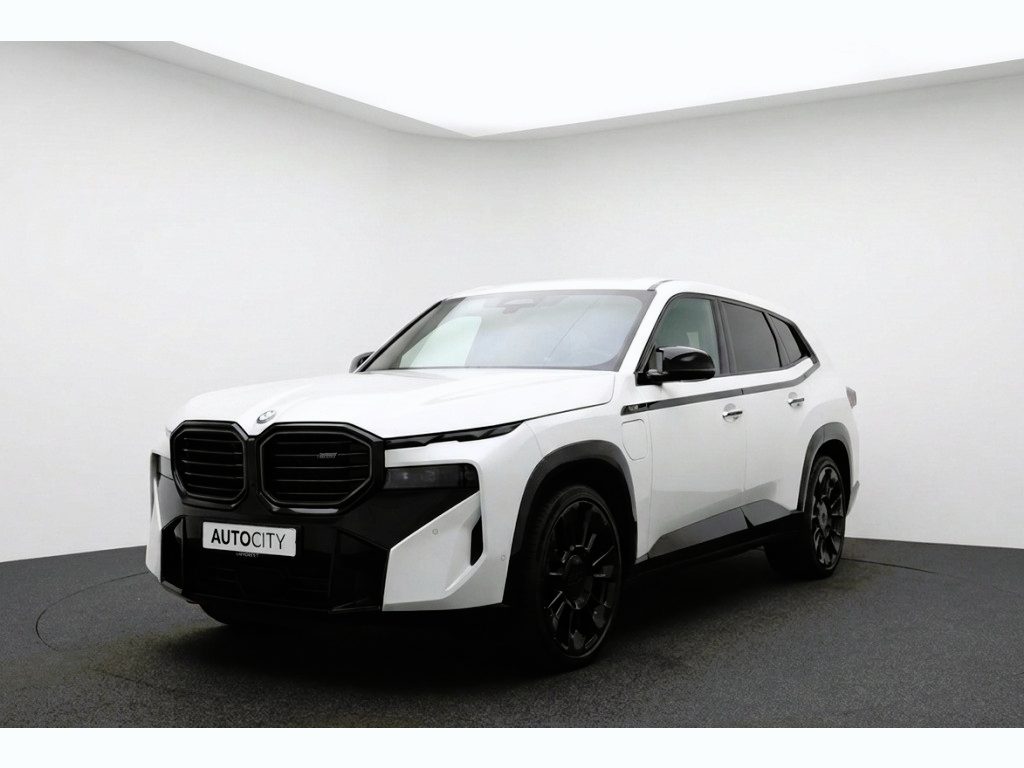 BMW XM PHEV 30 kWh M Sport V8 Carbon l Drive Assistance l 360 Camera l HUD l VOL OPTIES