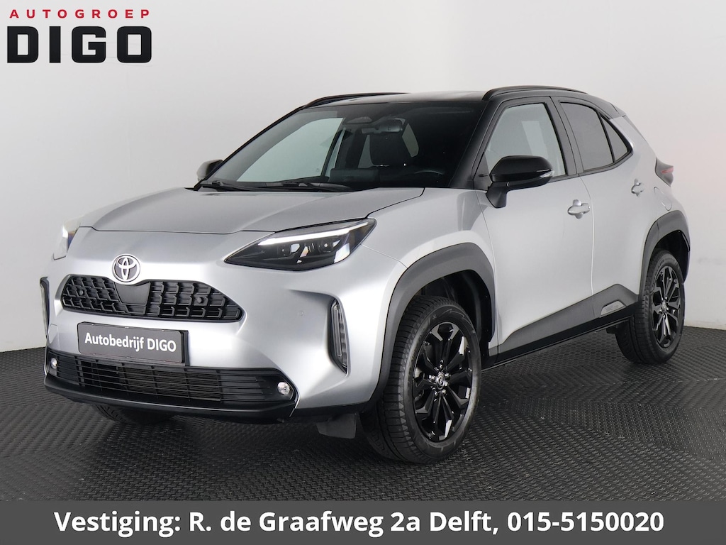 Toyota Yaris Cross 1.5 Hybrid 115 Dynamic Luxury Bi-Tone | Stuur- & Stoelverwarming | Apple Carplay & AndroidAUTO | Privacy Glass |