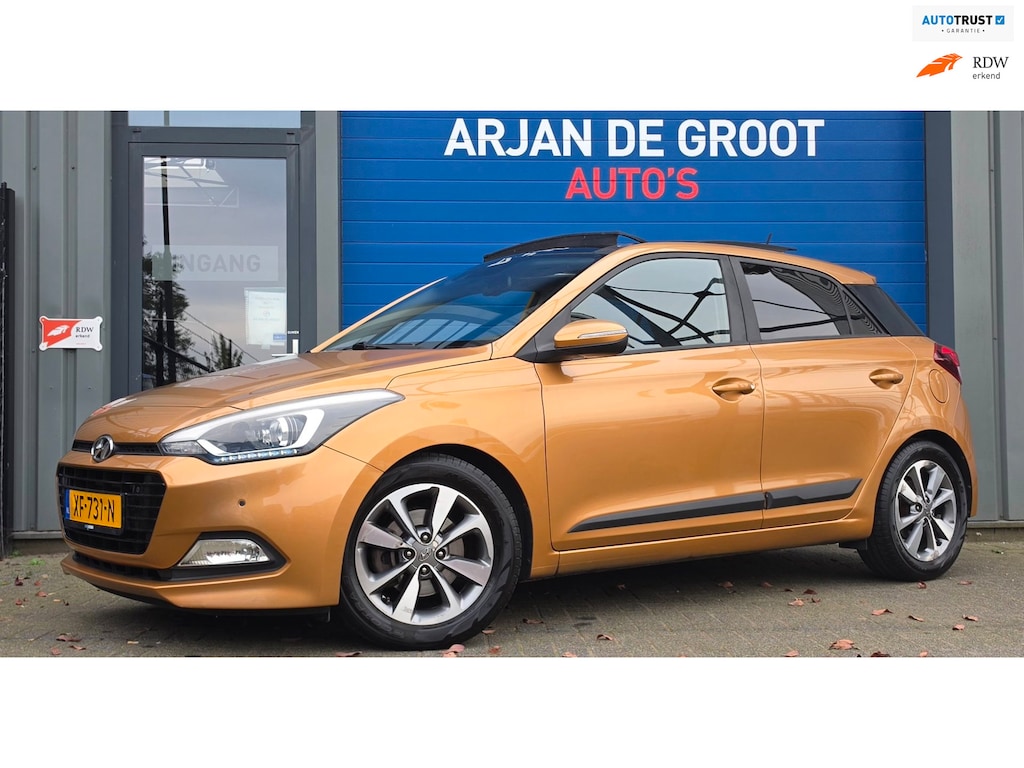 Hyundai i20 1.0 T-GDI Clima Cruise Panorama Carplay® Zeer lux!