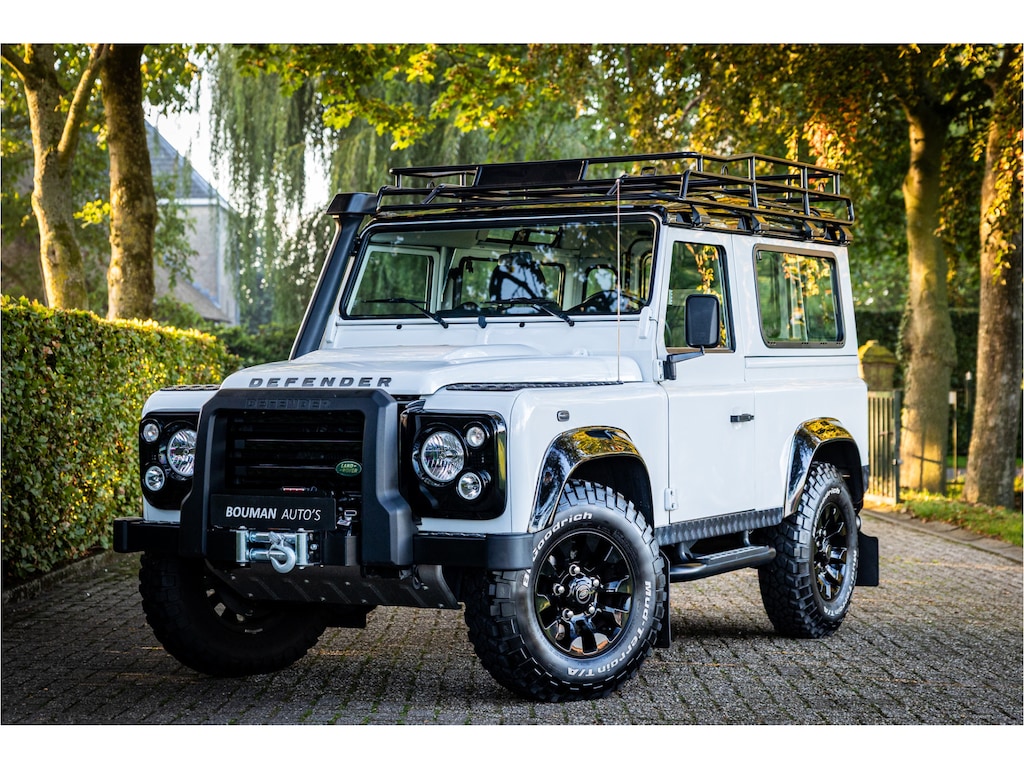 Land Rover Defender 2.2 D SW 90" SE Nieuw Lier Roofrack
