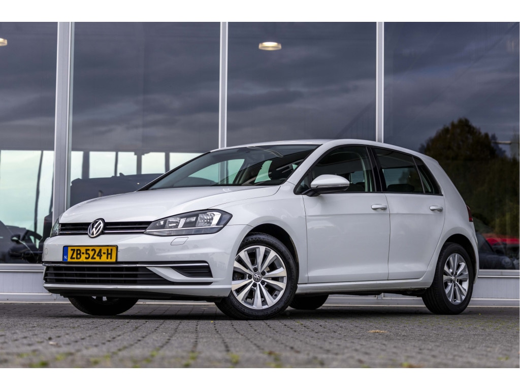 Volkswagen Golf 1.0 TSI Comfortline | Carplay | ACC | Stoel verw.
