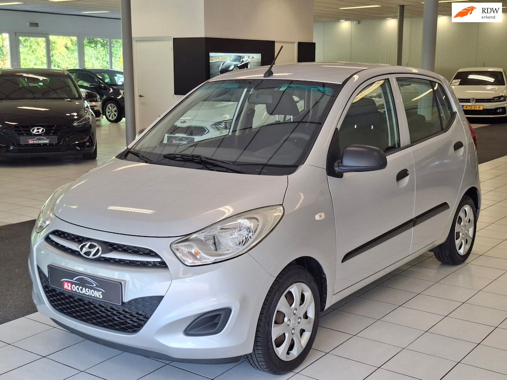 Hyundai i10 1.1 i-Motion Airco/All season banden/CV met afstandsbediening