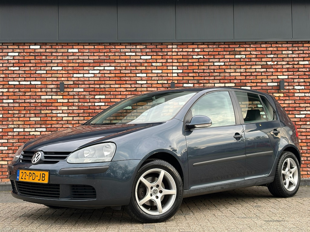 Volkswagen Golf 1.6 FSI Trendline Automaat Trekhaak Cruise Elek.Pakket Orig.NL!