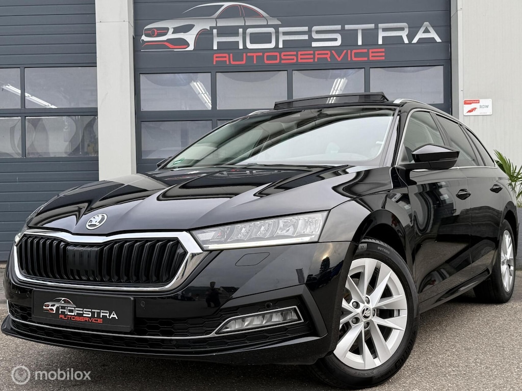 Skoda Octavia Combi 1.0 TSI Business Edition Plus Pano Trekhk