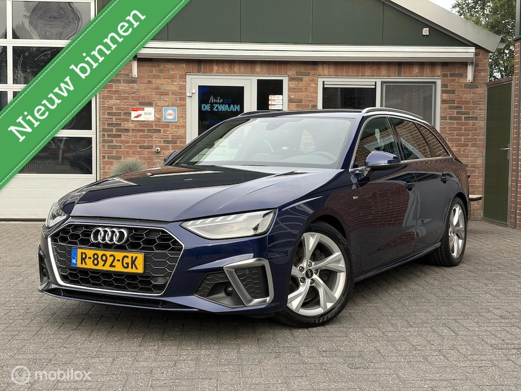 Audi A4 Avant 35TFSI S-line|Wegklapbare Trekhaak|Carplay|Elect Achterklep. Audi A4 Avant 35 TFSI S-line|Wegklapbare Trekhaak|Carplay|Elect Achterklep.