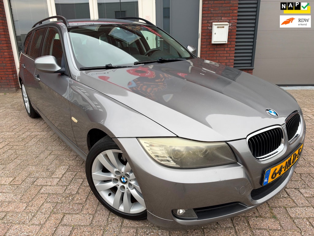 BMW 3-Serie Touring 318i Business Line / Navi / PDC / Cruise / LM / NAP / Volledig onderhouden