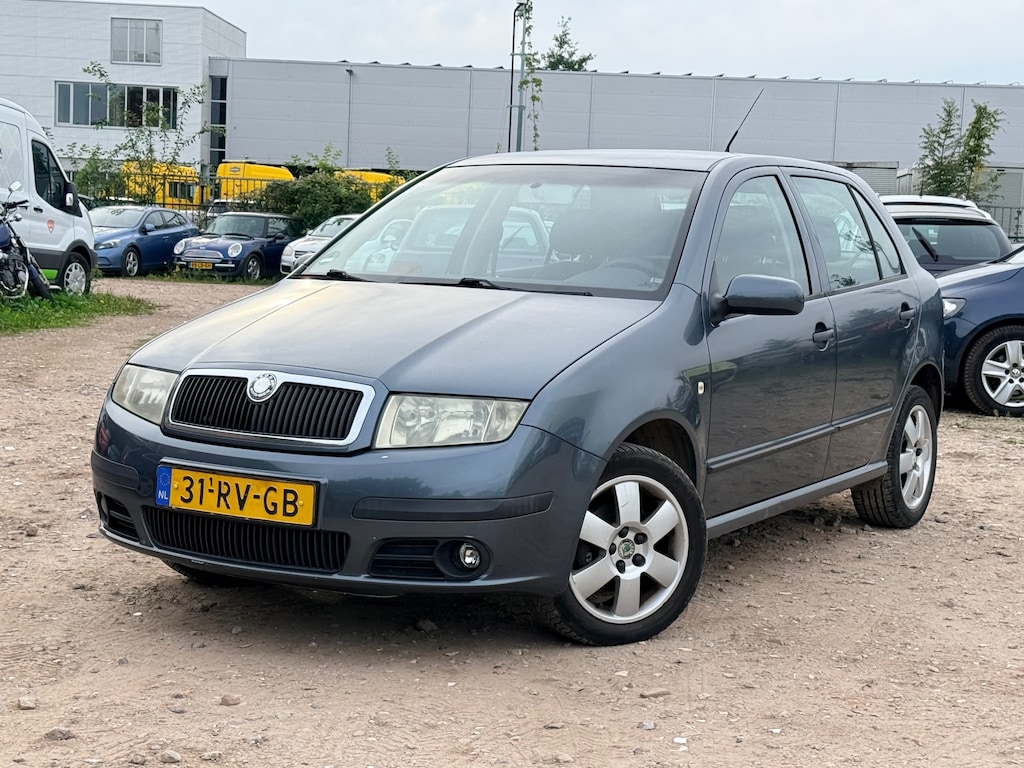 Skoda Fabia 1.4-16V Elegance/ INRUILKOOPJE