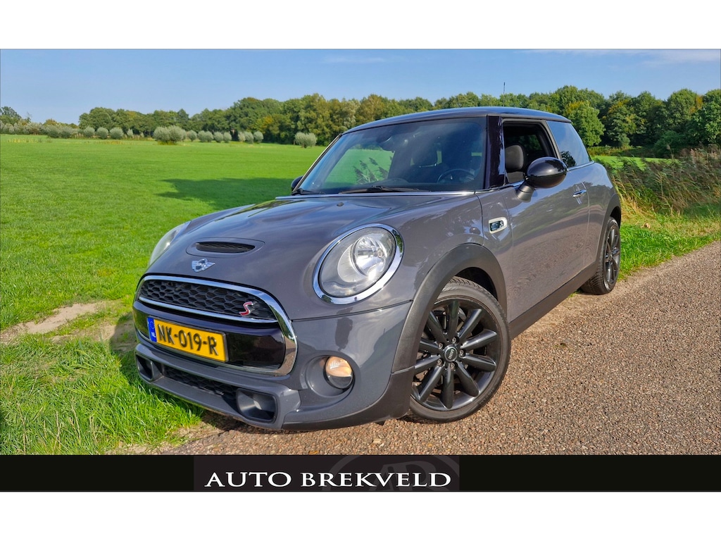 MINI Cooper S 3-Deurs 2.0 Chili Serious Business 192PK Automaat | Keyless | Clima | Cruise | Harman Kardon systeem | Navi | LMV