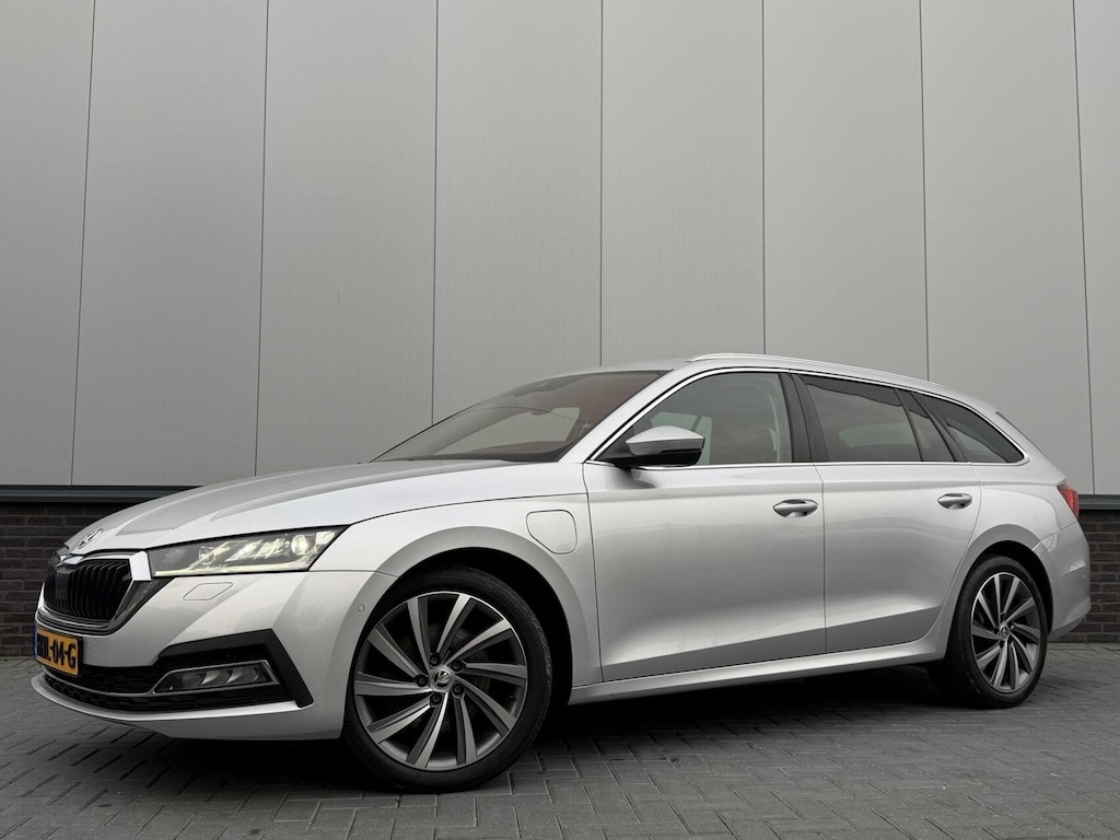 Skoda Octavia Combi 1.4 TSI iV PHEV Business Edition Plus|TREKHAAK|BLIS|