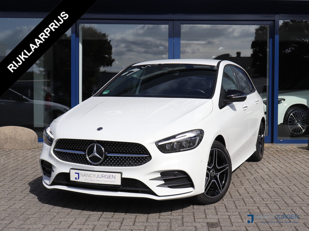 Mercedes-Benz B-klasse 250 e AMG | Advanced Plus | Night Pakket | Aut. Airco | Ambiente | Apple Car Play/Android Auto | MBUX | Camera | Park Assist | Trekhaak Uitklpb. | Distronic Voorbereiding |